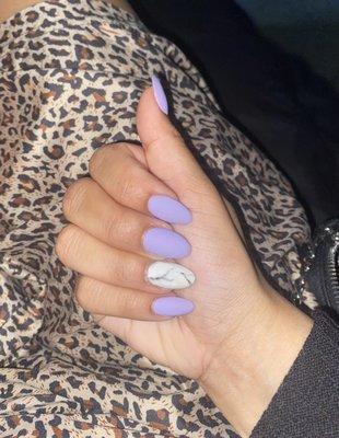 Matte lavender with marble nail