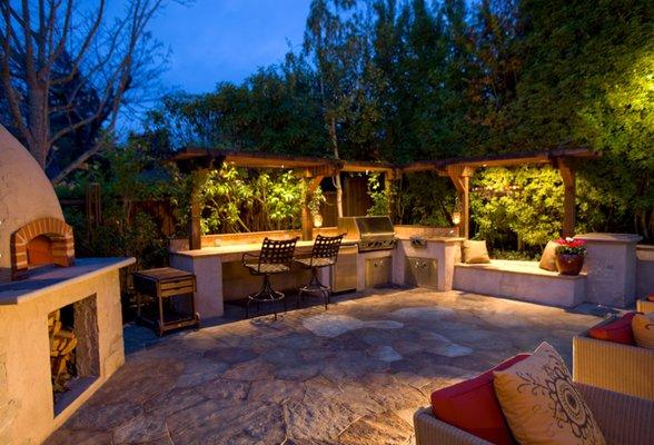 Outdoor Kitchen, stone tiles, pergola, brick oven, backyard BBQ