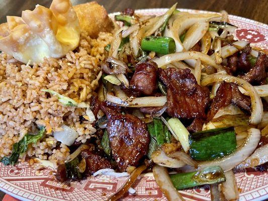 Mongolian beef with the egg roll, wonton and fried rice. Very good could've used more spice.