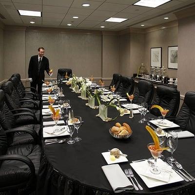 Executive Luncheon in Justice Room - Dorothy Quincy Suite