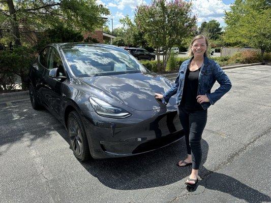 New Model Y Aug 2024. Perfect condition and excellent service from Tesla!