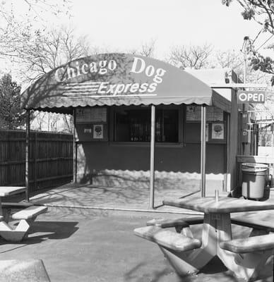 Getting ready to serve the best hot dogs in Santa Fe!