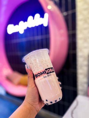 Strawberry Horchata Milk Tea w/ boba