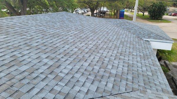 DIMENSIONAL SHINGLES