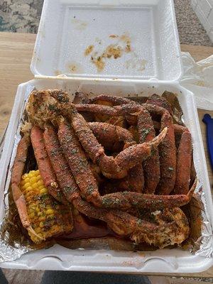 Snow crab and shrimp platter