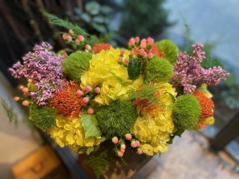 Beautiful flowers for a gift 
#nycflorist #floristnearme