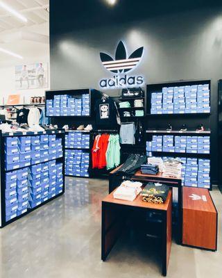 Adidas Shop