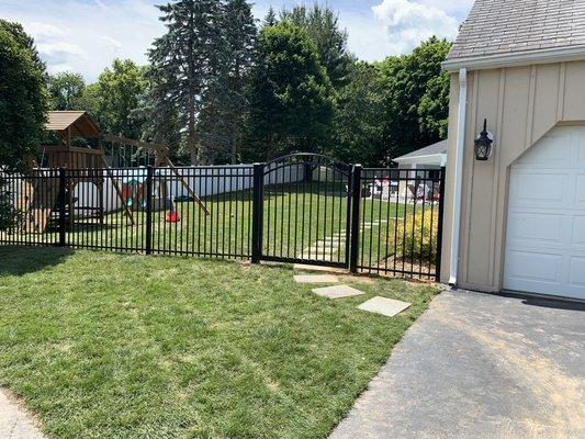 Arched aluminum gate and Pvc down side