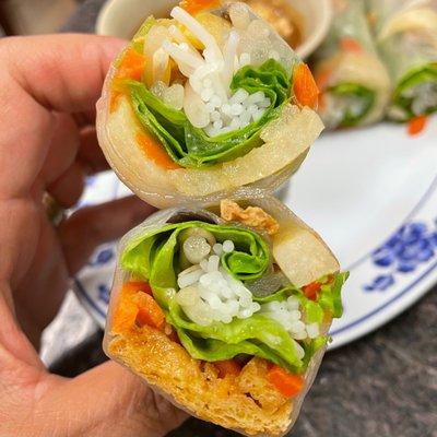 A7. Fresh Vegetarian Rolls