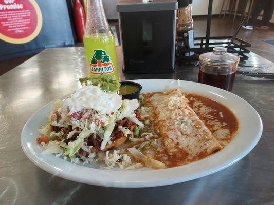 Cornmeal Sopas al Pastor with guacamole and sour cream plus a cheese enchilada.