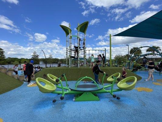 Carrollwood Village Park w Skateboarding, Splash Pad, Playground, nature trail, ping pong, checkers, Carrollwood, off Ehrlich, North Tampa