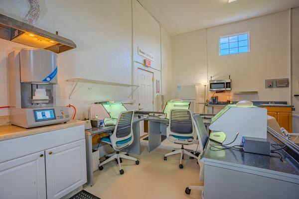 Grinding Dental Bench