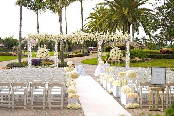 Wedding Decor by Party Perfect!