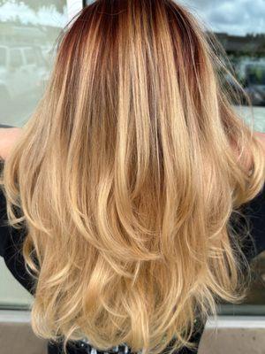 Red color melt into blonde