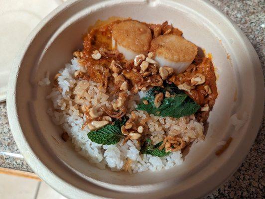 Scallop Donburi - herb salad = handful of cilantro + mint and basil leaves - cilantro removed