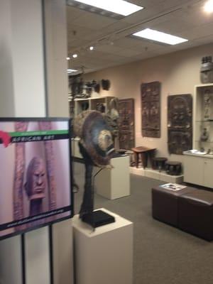 Enjoy a free visit to the African Art Gallery when visiting Sunrise Boutique...