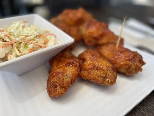 6 pc Wings and Coleslaw