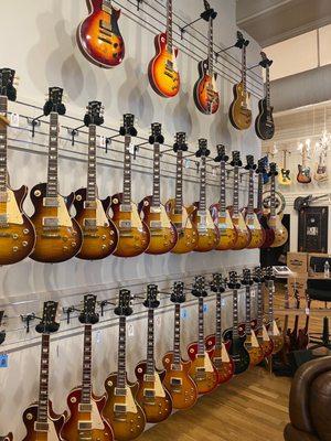 I've never seen so many Les Paul guitars in one place...