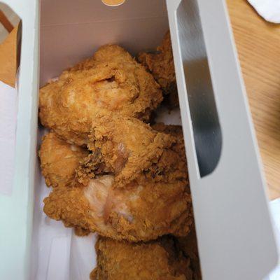 Box o fried chicken