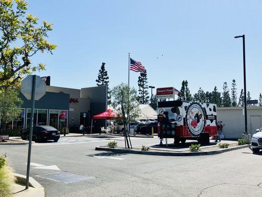 Devonshire Reseda Shopping Center