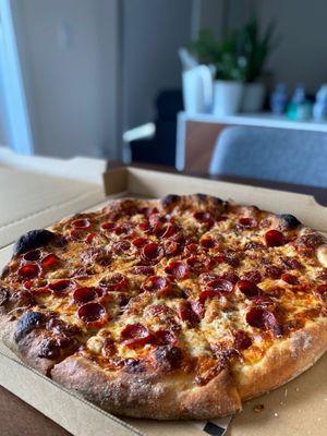 Pepperoni and Caramelized Garlic Pizza