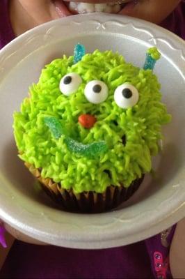 Monster cupcake