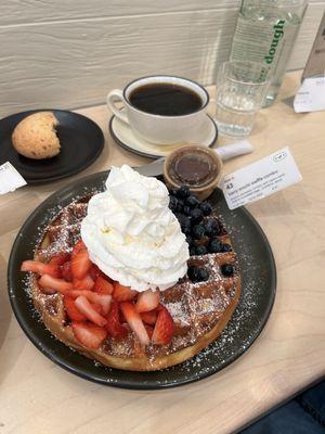 berry mochi waffle combo