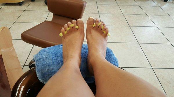 BK Nails and Spa