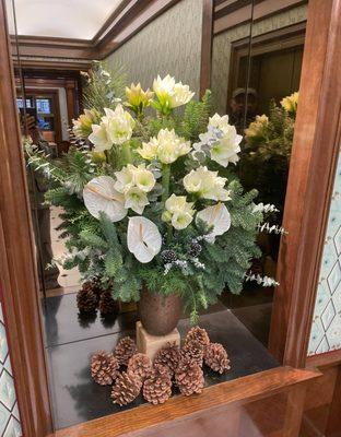 A residential lobby arrangement on the upper eastside of Manhattan