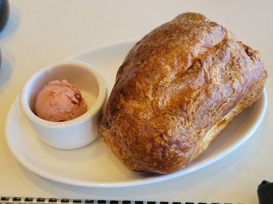 Complimentary Popover with Strawberry Butter