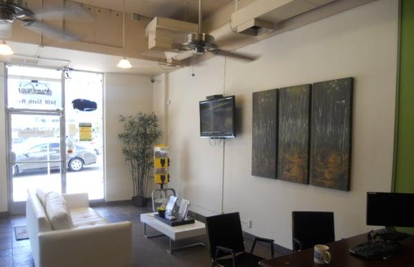 San Diego bail bonds office interior view