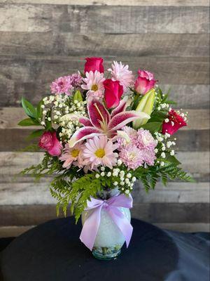 Hermosa
 https://www.flowers4you.com/product/hermosa/52