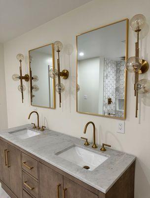 Bathroom Vanity, double sink, lights and mirror