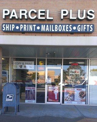 DHL,FEDEX,UPS,
 PRINTING,MAILBOX RENTALS