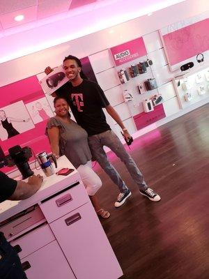 #TMobileCascade #TMobile #Sparkwireless #TmobileTuesday