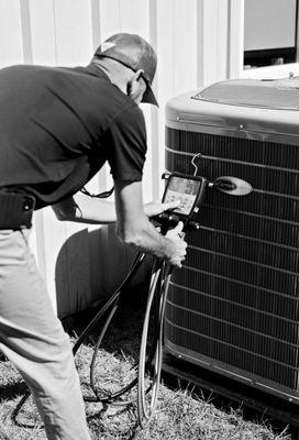 Air conditioning installation in Savannah, GA.