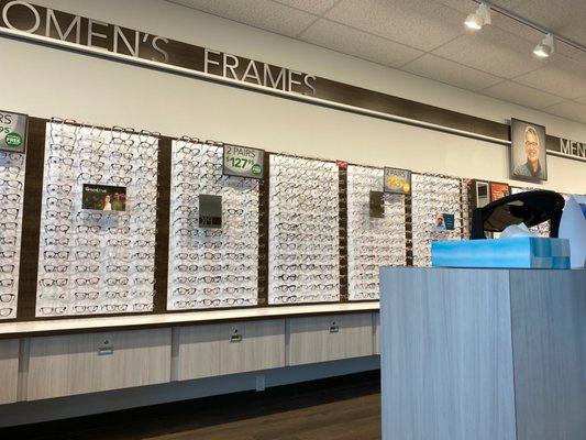 America's Best Contacts & Eyeglasses