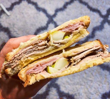 Cubano