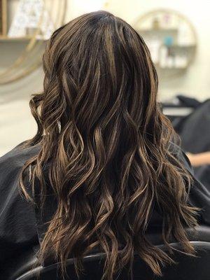 Hair color and waves