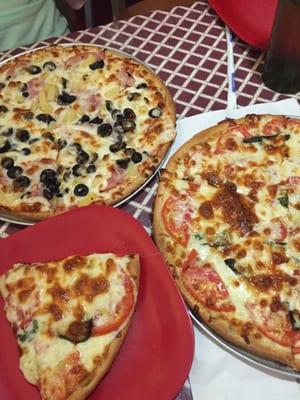 Our 2 yummy pizza choices!!