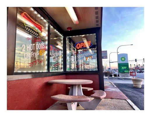 Rosie's Drive-In 10235 S Cicero Ave,Oak Lawn,IL  Chicago Fast Food Place.Gyros Hotdog Italian Beef Philly Steak Chicken Sandwiches.etc.