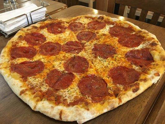 Outstanding pepperoni pizza!