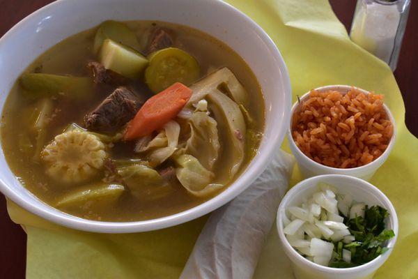 Caldo de Res