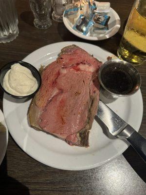 Medium rare petite rib