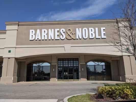 Barnes & Noble