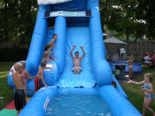 Inflatable water slide