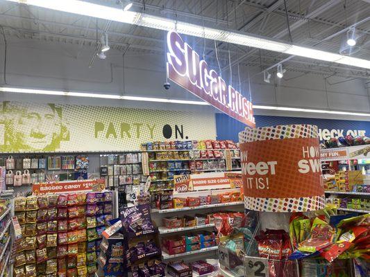 Five Below store in Strongsville (18 Nov. 2023)