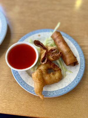 Appetizer came with sesame chicken dinner