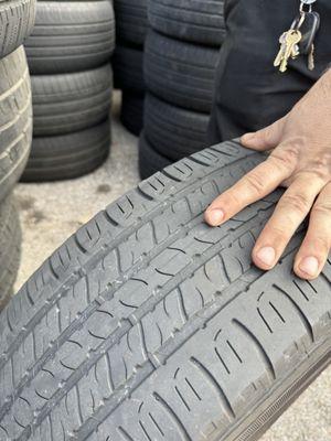 Indication bar visible and per auto shop tread at a 3 but per dealership tires had a 7 tread