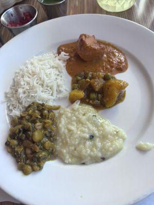 Chicken tikki masala, aloo matar, ???, lentil dish (?)